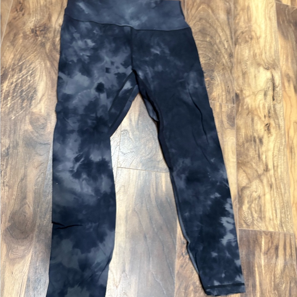 Stylish Black Tie-Dye Leggings